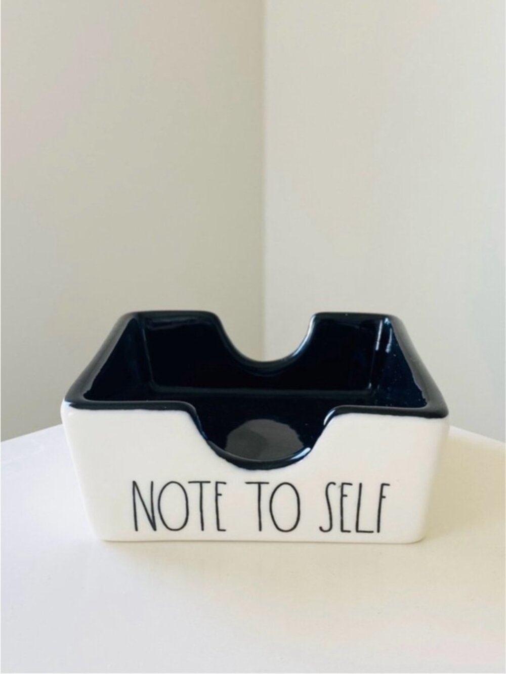 Brand NEW w/ Tags Rae Dunn Creamic NOTES TO SELF Post-it Office Holder organizer